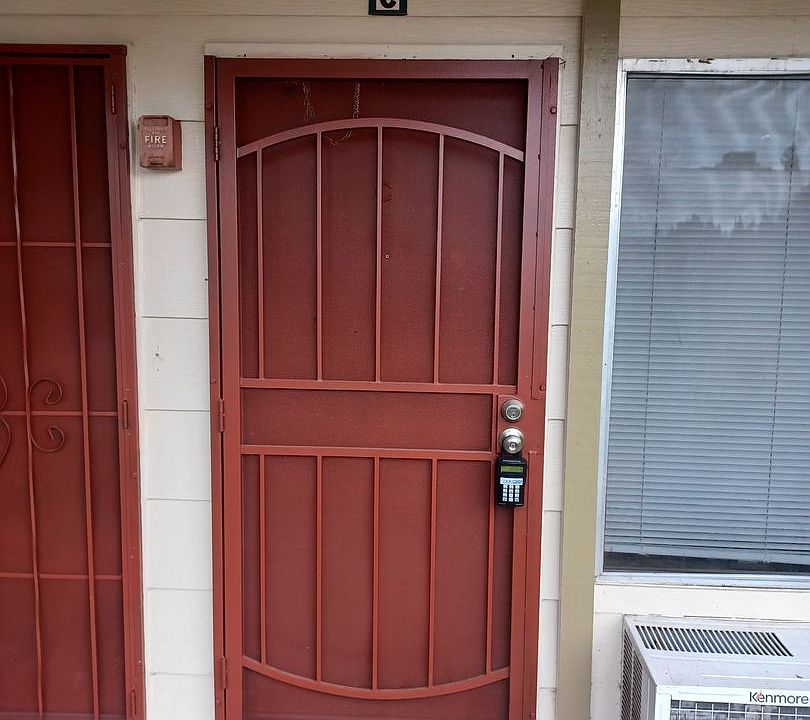 1st image of 1955 Grande Cir APT C