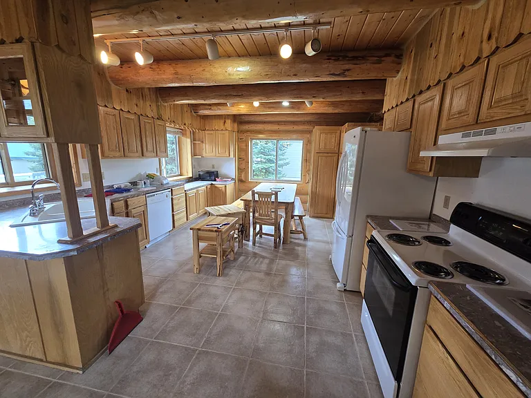 224 Mountain View Rd — Photo 4