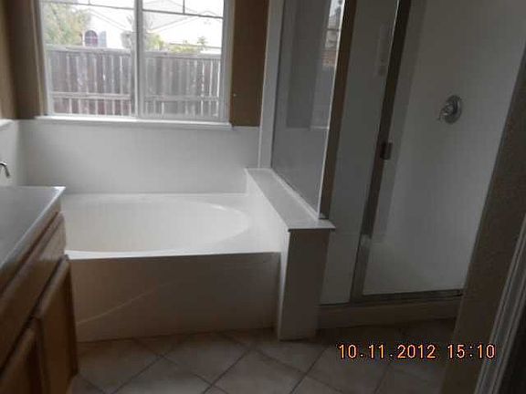 5th image of 1501 Amazon Ave