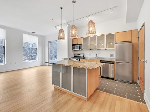 10 Ann Street APT 209, Norwalk, CT 06854