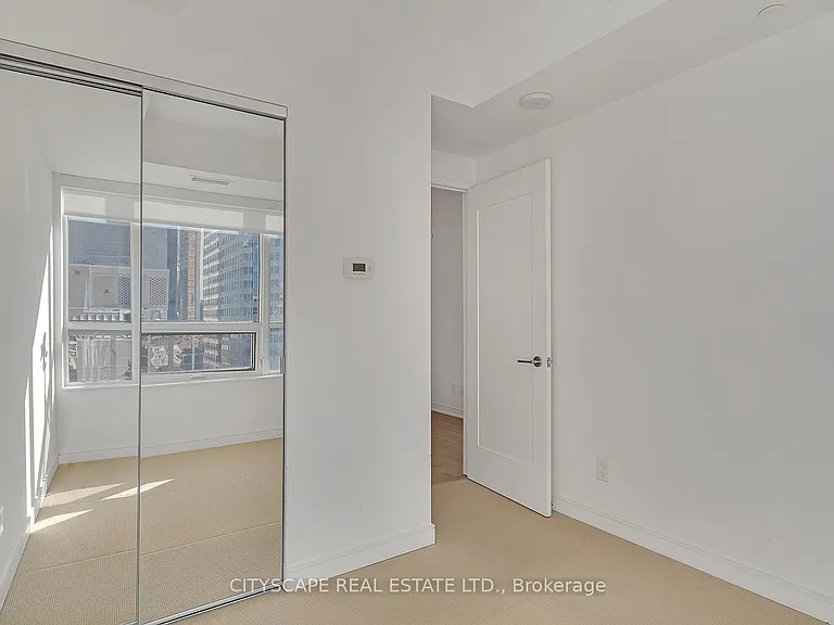 88 Scott St #1211 — Photo 4