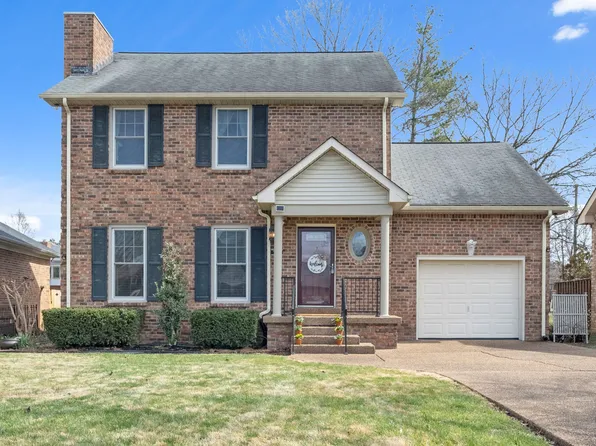 708 N Chestnut Ct, Hermitage, TN 37076