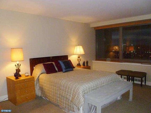 4th image of 2401 Pennsylvania Ave APT 19A1