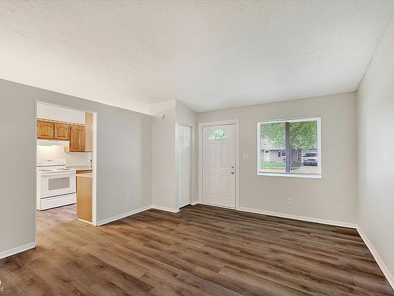 4th image of 5429 Pecos Ct