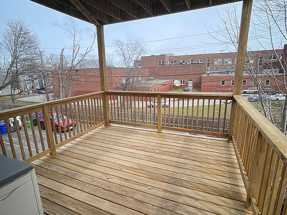 4th image of 66-68 Edson St #2
