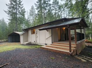 51 N Cod Pl, Hoodsport, WA