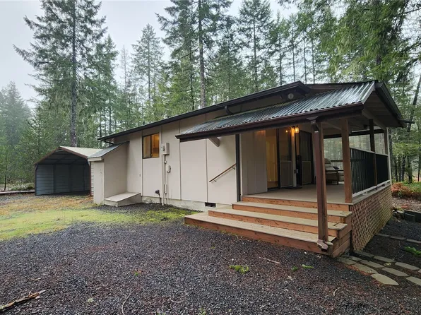 51 N Cod Place, Hoodsport, WA 98548