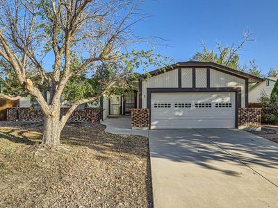 3 Carousel Ln, Pueblo, CO, 81001