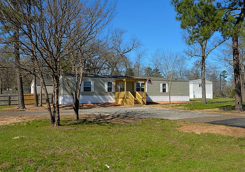 1st image of 2239 Applewood Dr