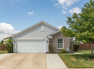 4850 Pinion Cir, Columbus, IN 47201