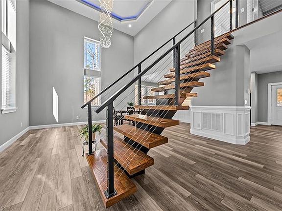 4th image of 148 Three B Rd