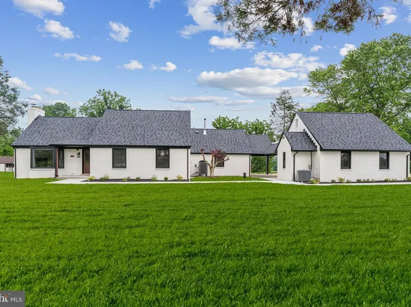 39891 Old Wheatland Rd, Waterford, VA 20197
