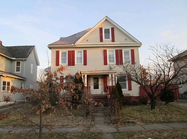 1st image of 1847 E 30th St