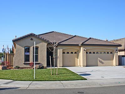 Lot 100 Picture 01