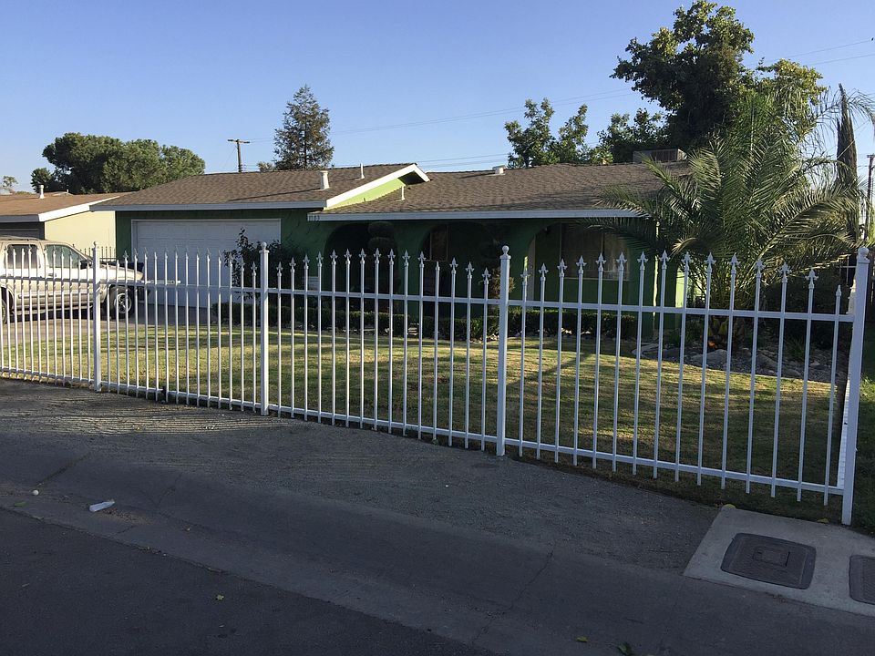 2nd image of 1703 W Tyson Ave