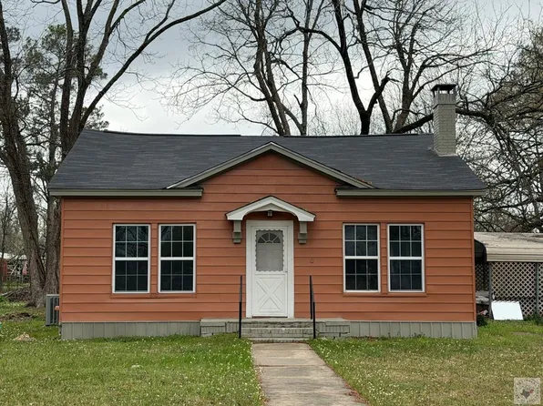 105 N Merrill St, New Boston, TX 75570