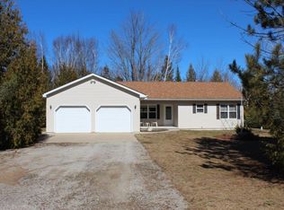 12171 Butler Rd, Cheboygan, MI 49721