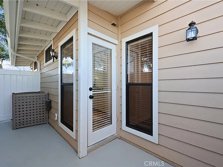 454 Seaward Rd — Photo 31