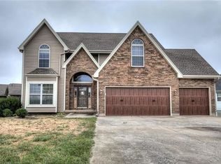 489 Trail Ridge Rd, Richmond, MO 64085
