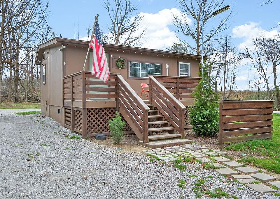 1st image of 215 Chevy Rd