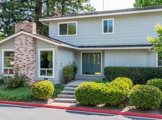 1121 Blue Lake Sq, Mountain View, CA 94040