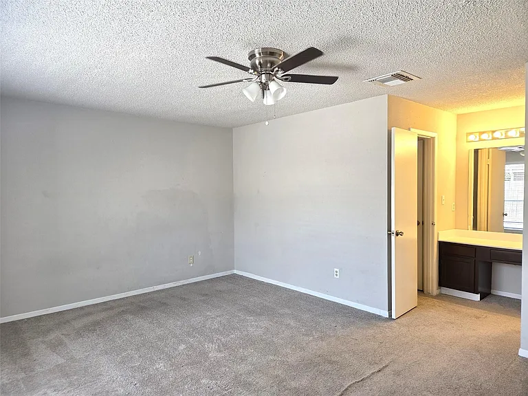 13427 Juniper Point Dr — Photo 31