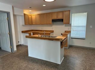 90 Smith Dr, Valley View, TX 76272