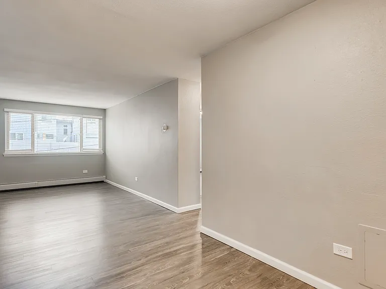 1555 Grove St #107 — Photo 8