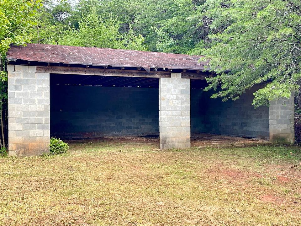 2nd image of 1366 Old Canaan Rd