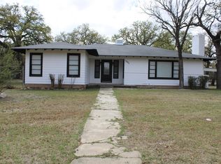 1901 Vine St, Brownwood, TX 76801