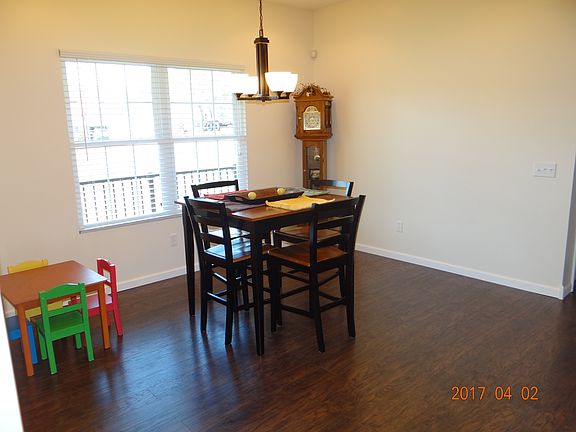 3rd image of 1670 White Oak Dr