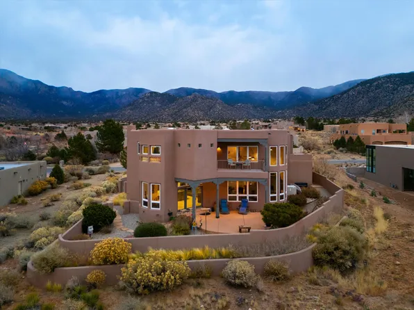 6109 Copper Rose St NE, Albuquerque, NM 87111