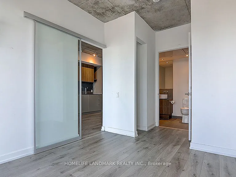 161 Roehampton Ave #2811 — Photo 23