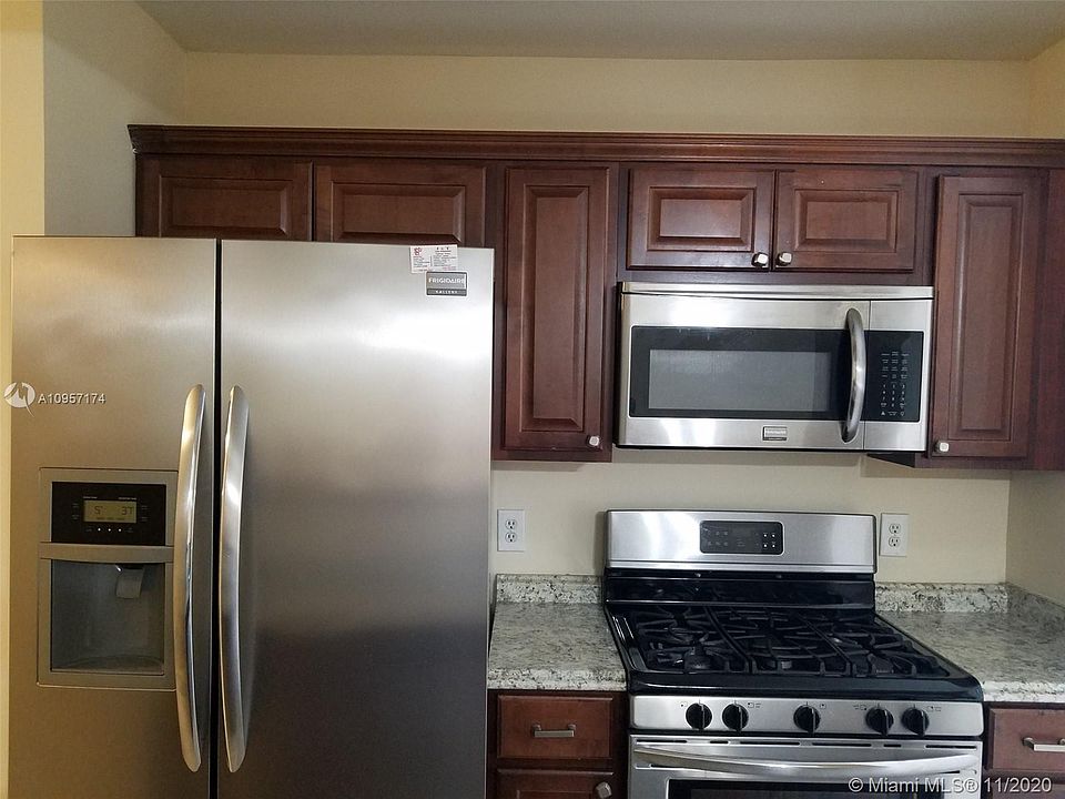1st image of 15285 SW 107th Ln APT 216