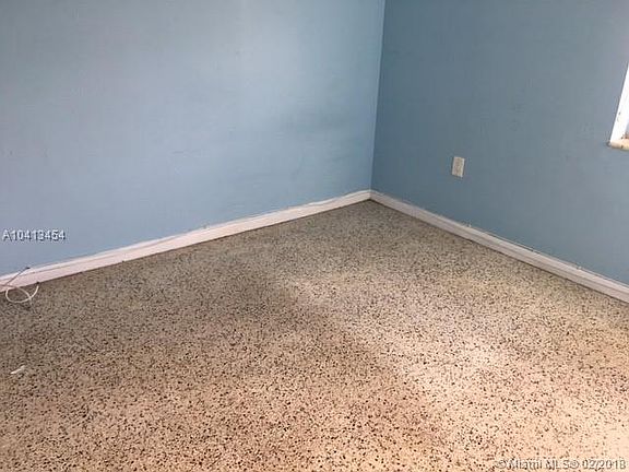 5th image of 1122 NW 24th Ct #0
