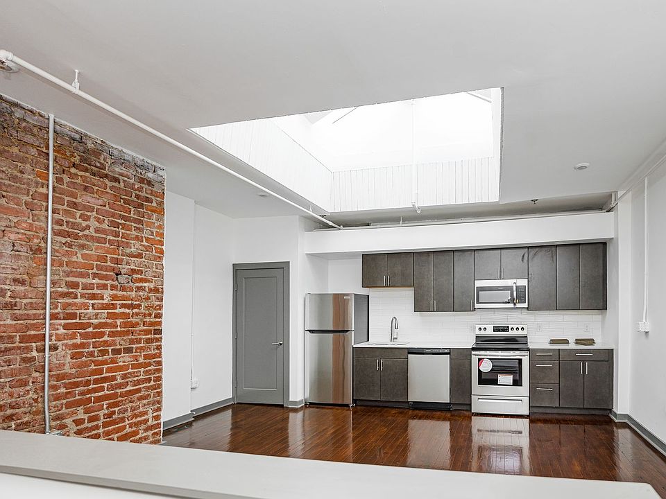 1st image of 1711 E Main St #5203