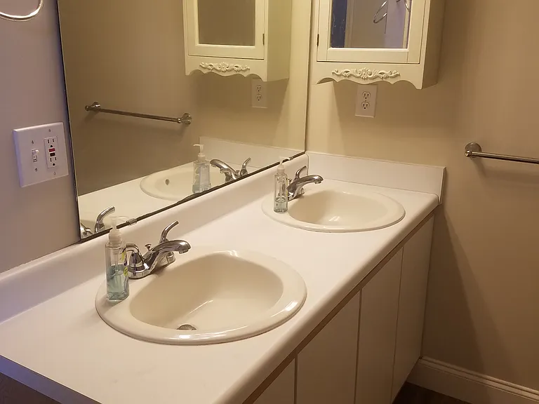 4404 Jasmine Cove Way — Photo 16