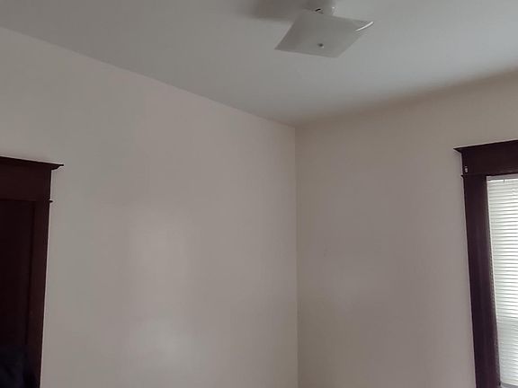 5th image of 1052 Central Ave Unit 2