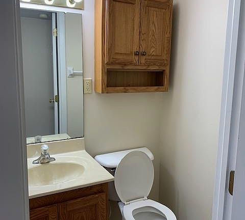 4th image of 34 Bellview Ct #34