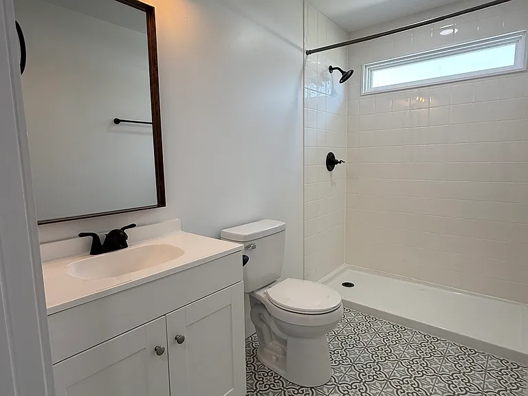 1117 Crossland Ave — Photo 24