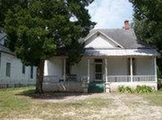 906 Kennedy L Sanders Way, Waycross, GA 31501