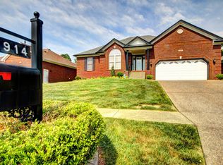 7914 Windgate Dr, Louisville, KY 40291