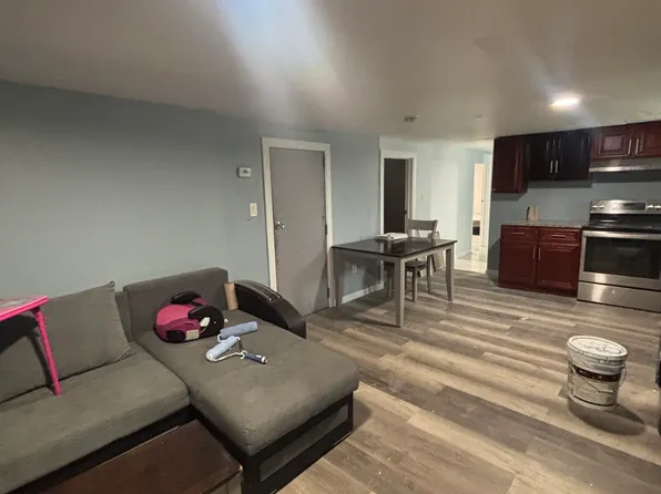 (undisclosed Address), Babylon, NY 11702