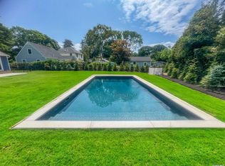 4520 New Suffolk Rd, New Suffolk, NY 11956