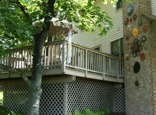 7005 Bennington Woods Dr, Pittsburgh, PA 15237