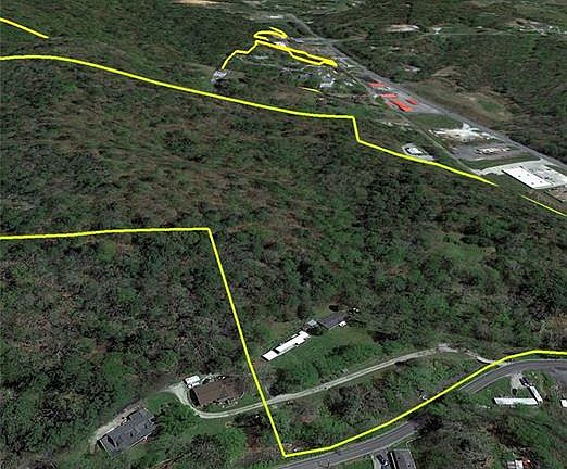 3rd image of 78 Patty Ln
