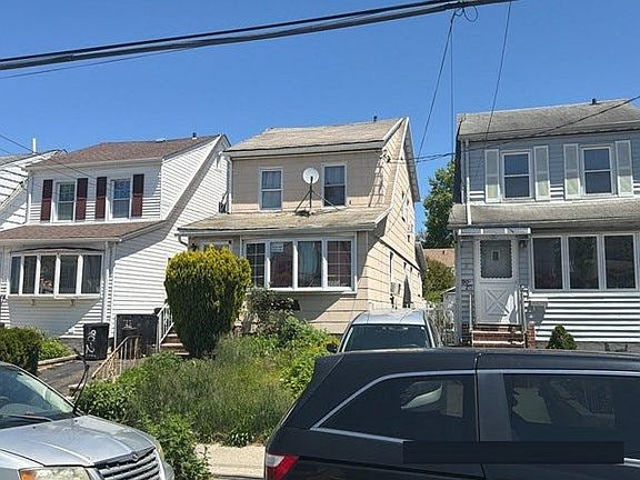 3rd image of 9021 207th St