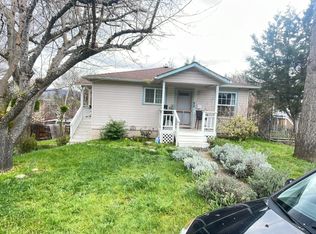 94 Pine St, Ashland, OR 97520