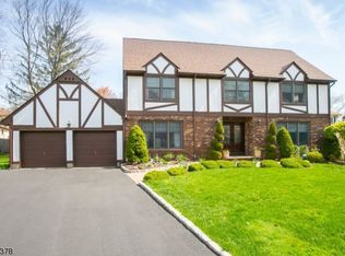 52 Stephen Ter, Parsippany, NJ 07054