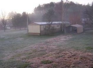 1434 Berry Branch Rd, Mountain City, TN 37683